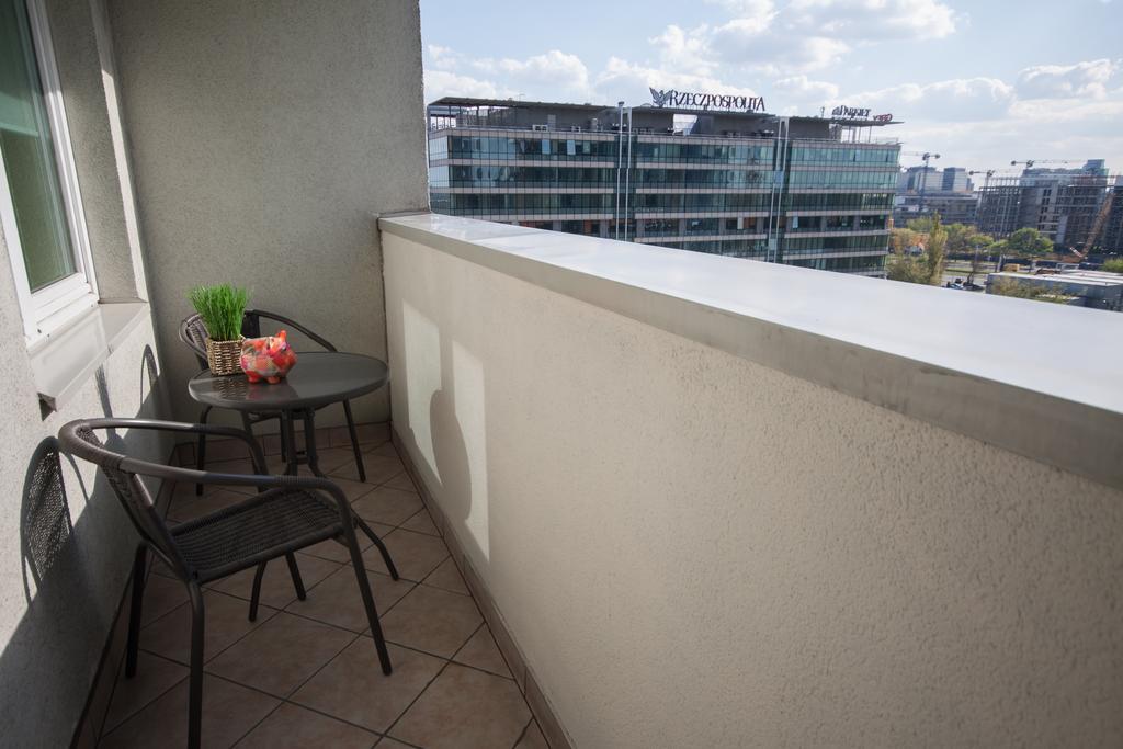 Velvet Lucka Apartamento Varsóvia Exterior foto